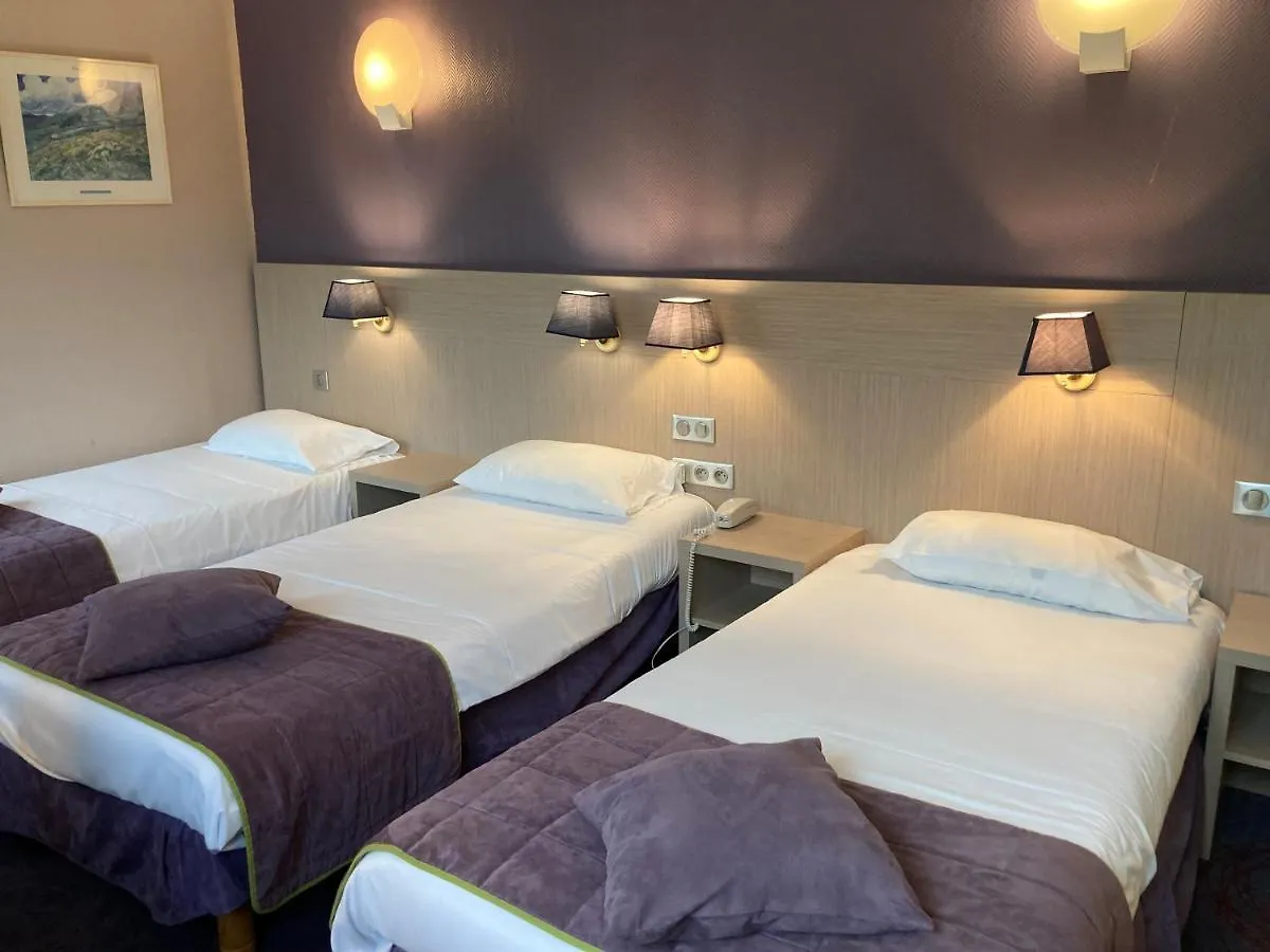 Quality Hôtel Christina Lourdes 3*,