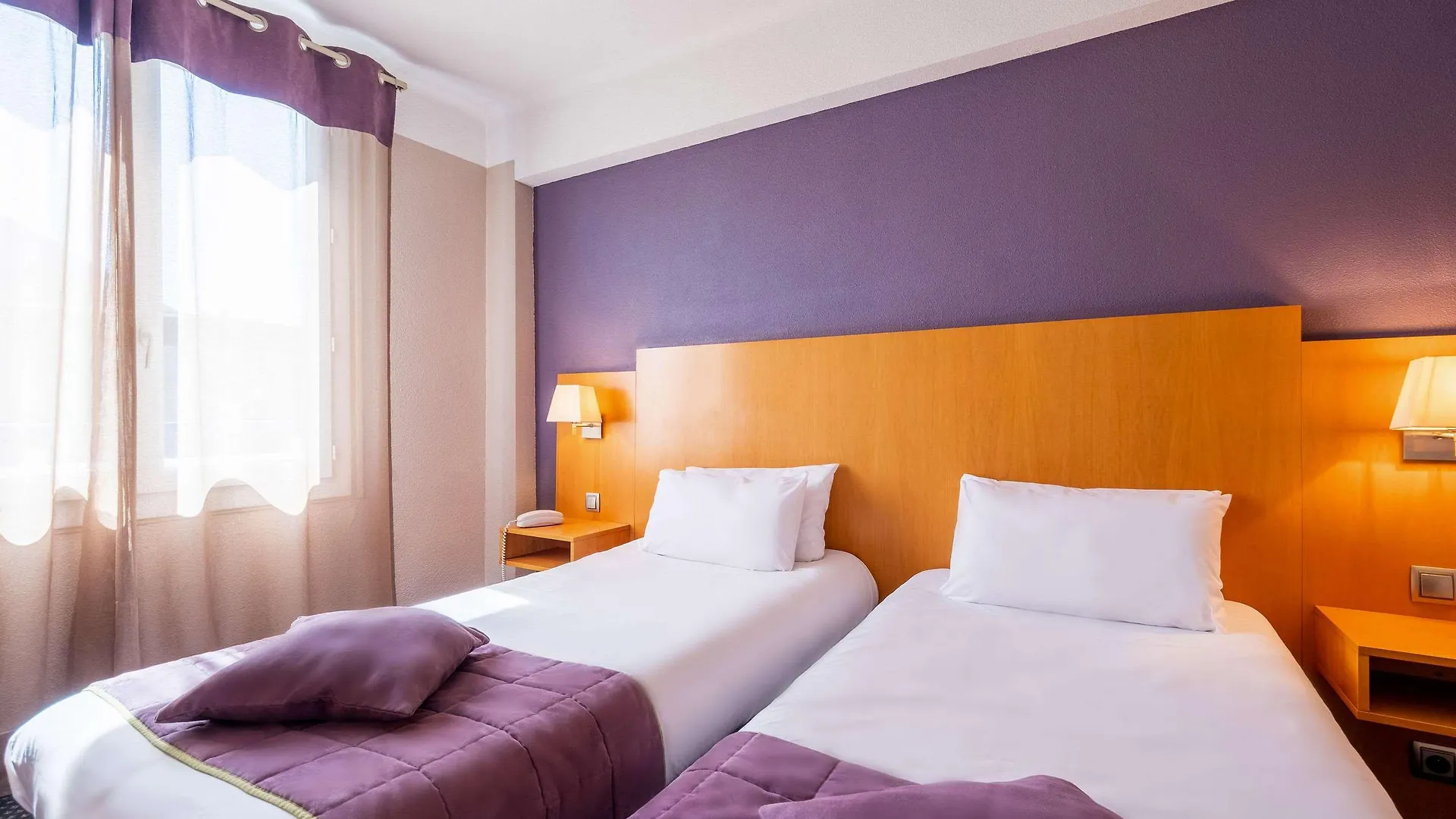 Quality Hôtel Christina Lourdes 3*,  França