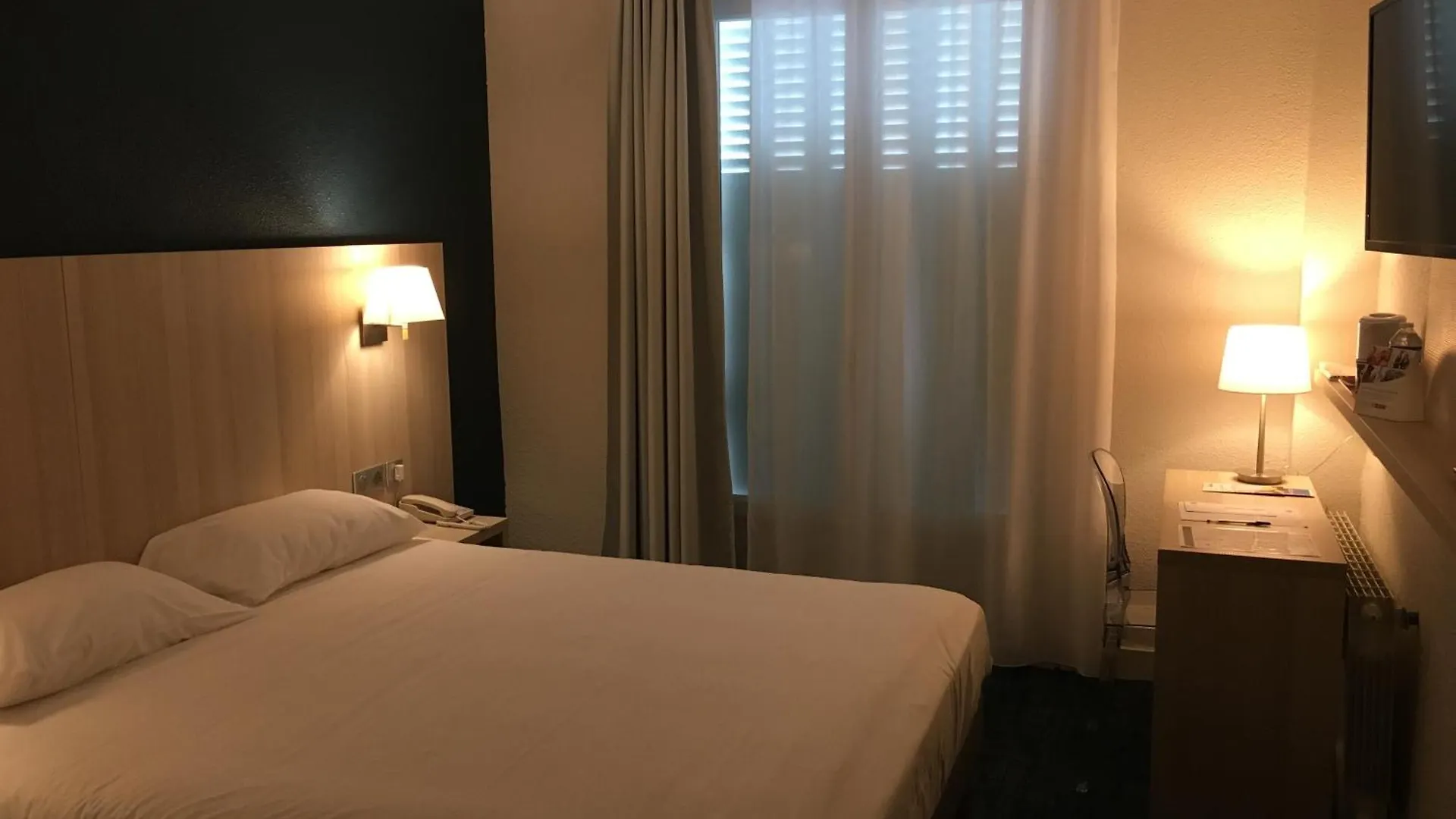 *** Hotel Quality Hôtel Christina Lourdes França